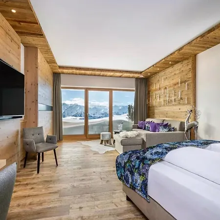 Panorama Alm Hotel *